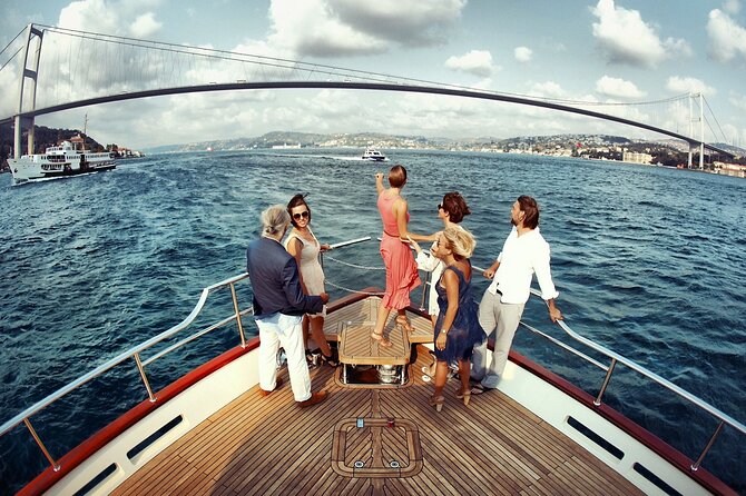 Istanbul Bosphorus Boat Cruise Tour ( MORNİNG or SUNSET ) - Rumeli Fortress photo moment and the “closer” view that counts