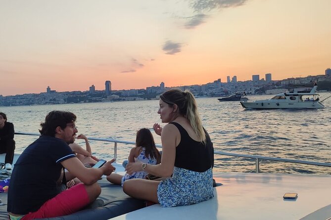Istanbul Bosphorus Boat Cruise Tour ( MORNİNG or SUNSET ) - What $23.66 buys you (and why it’s decent value)
