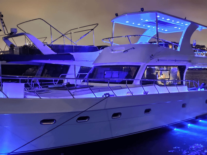 Istanbul: Private Yacht Organization on Bosphorus (14 Meter) - Who this Istanbul Bosphorus yacht trip suits best