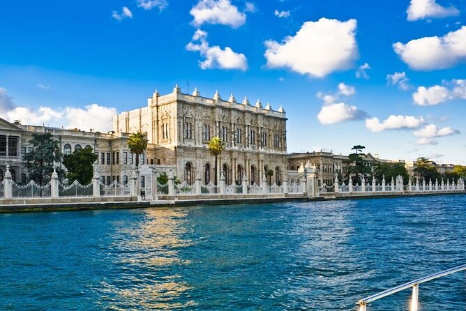 Private Istanbul Combo Tour - Classic Old City and Bosphorus Cruise - Starting right: hotel-lobby meet and a guide-led day plan