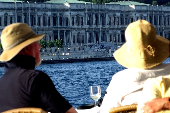 Private Istanbul Combo Tour - Classic Old City and Bosphorus Cruise - Stop 1: Hurrem Sultan Hammam and the Hippodrome-Sultanahmet layer
