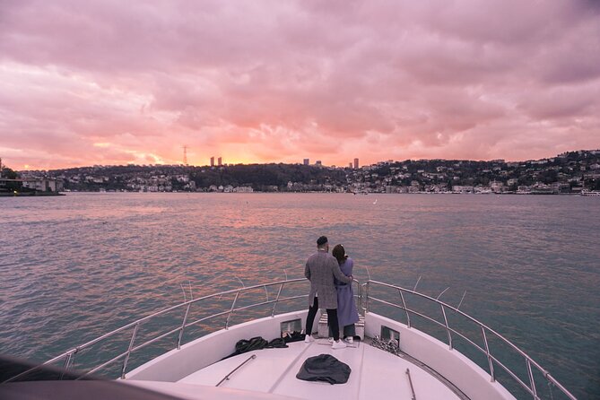 Sunset / Noon Bosphorus Cruise by Private Yacht - Price and group size: how to make this fee work